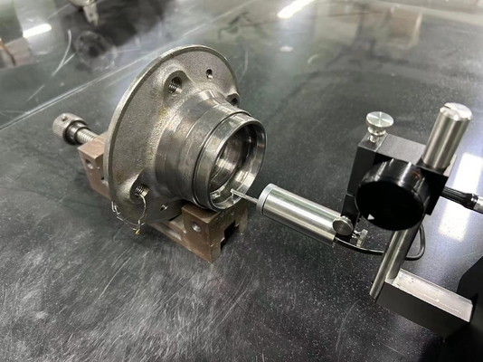 SRT-7300 Roughness Waviness Tester Industriële oppervlakte ruwheid en profiel meetinstrument